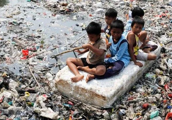 К 2050 году объем мусора в бедных странах может увеличиться втрое - исследование