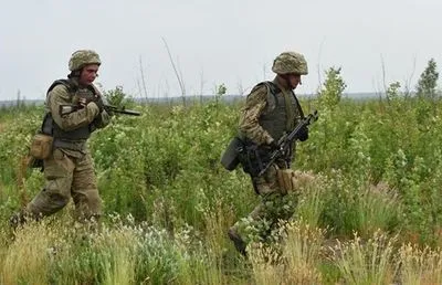Сьогодні бойовики застосовували на Донбасі БМП, гранатомети, стрілецьку зброю