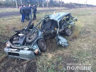 В Николаевской области столкнулись "Интерсити" и легковушка: есть погибшие