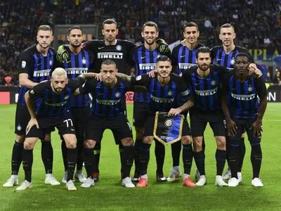 "Интер" победил "Фиорентину" в центральной игре тура Серии А