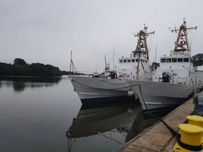 США передали Украине два катера "Island"