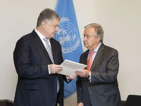Порошенко обговорив з Генсеком ООН розгортання миротворців на Донбасі