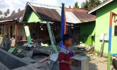 Індонезію накрило цунамі: є жертви