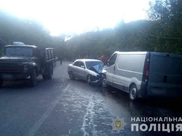 На Прикарпатье в результате ДТП пострадали пять человек