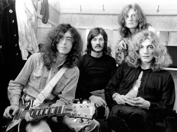 Суд скасував виправдувальний вирок у справі про плагіат у пісні Led Zeppelin