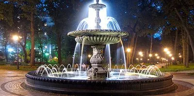 Київські фонтани "заснуть" до 1 травня