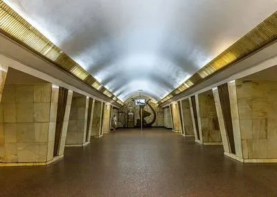 Станция метро "Политехнический институт" возобновила работу после ремонта