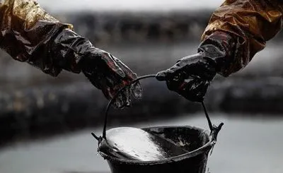 Україна планує створити резерв нафти