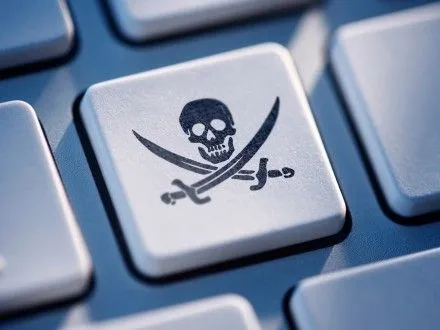 prezident-pidpisav-zakon-pro-borotbu-z-piratstvom