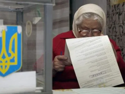 В Украине предлагают исключить пенсионеров из списков избирателей