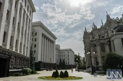 СБУ заблокувала профінансовану сином Януковича провокацію біля АП