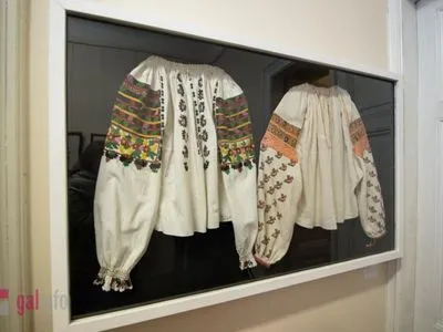 Во Львове показали уникальную коллекцию вышивки