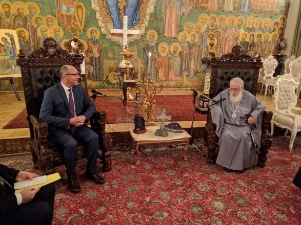 Грузинська церква гаряче молитися за мир і єдність в Україні - Патріарх Ілля ІІ