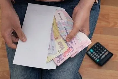 Кожен четвертий українець отримує зарплату в конверті - ДФС