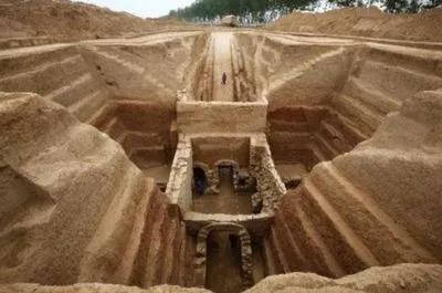 На південному заході Китаю виявлено понад 200 гробниць доісторичних часів