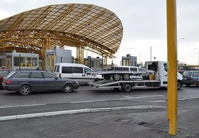 На границе с Польшей авто ожидают выезда по трое суток - ГФС