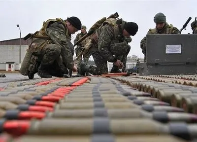 Генштаб: в последнее время из территории арсенала в Черниговской области вывезли около 50% боеприпасов