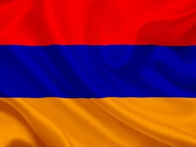 Прем'єр Вірменії піде у відставку до 16 жовтня