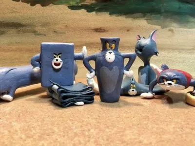 Японський художник створює унікальні фігурки кота з "Тома і Джеррі"