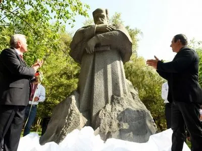 У Вірменії відкрили перший пам’ятник Тарасу Шевченку