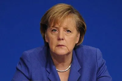 Рейтинг партии Меркель упал до рекордно низкого уровня