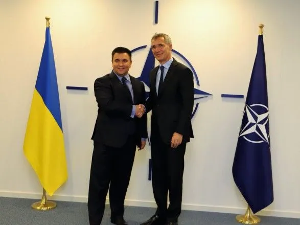 Клімкін зустрівся з генсеком НАТО