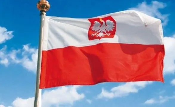 Польща хоче підняти питання щодо депортованої українки в НАТО