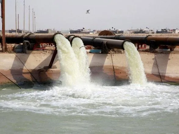 На территории Ирака массовое отравление водой: пострадали по меньшей мере 100 тысяч гражданских