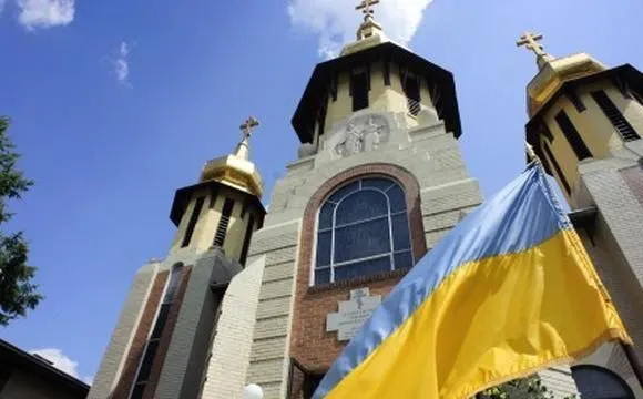 Україна докладе всіх зусиль для створення помісної церкви у належні терміни - Порошенко
