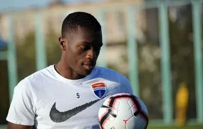Футболіст "Маріуполя" дебютував за збірну Камеруну