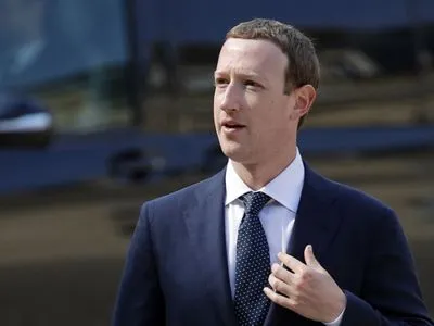 Акціонери Facebook заявили про бажання усунути Цукерберга з посади голови ради директорів