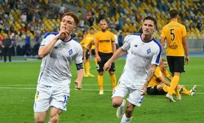 Полузащитник "Динамо" объявлен лучшим молодым футболистом сентября в Украине