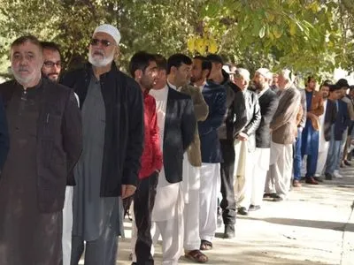 Выборы в Афганистане: люди идут голосовать на фоне угроз безопасности