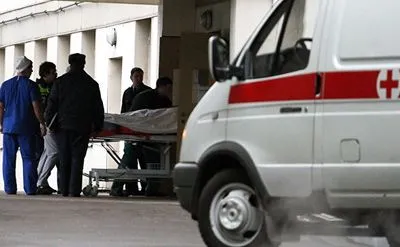 Число госпитализированных после стрельбы и взрыва в колледже в Керчи возросло до 50