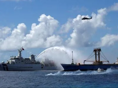 Міністр оборони Малайзії закликав зупинити мілітаризацію Південно-Китайського моря