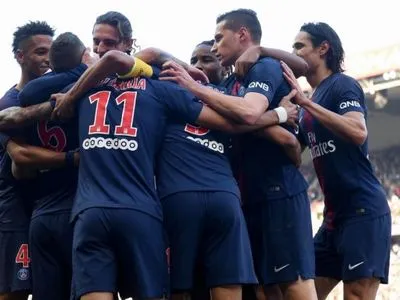 Футболисты "ПСЖ" забили пять голов и получили десятую подряд победу в Лиге 1