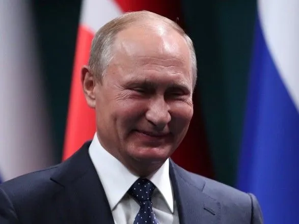 Путин заявил, что Севастополь "юридически" всегда был в составе РФ