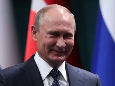 Путин заявил, что Севастополь "юридически" всегда был в составе РФ