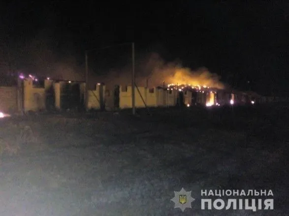 Полиция расследует уничтожение огнем 3,5 тысяч тонн семян в Харьковской области