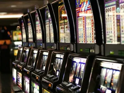 У Борисполі не знають, як боротися з навалою нелегального азарту