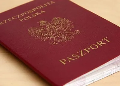 Банда у Польщі підробляла польські паспорти для громадян України
