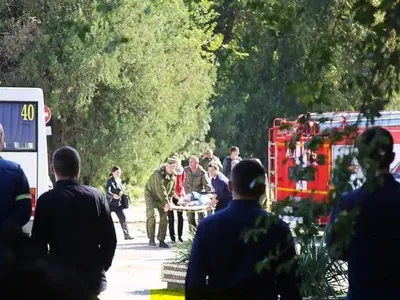 Массовое убийство в Керчи: госпитализировали еще одного подростка