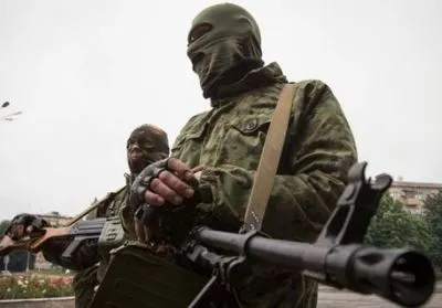 Сьогодні через обстріли бойовиків на Донбасі поранено військового