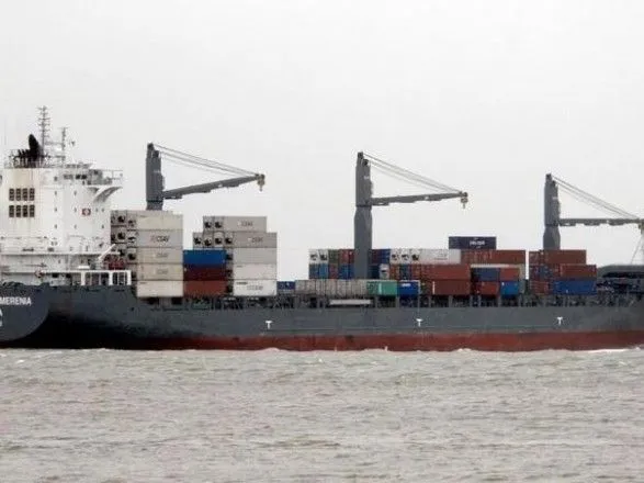 Нигерийские пираты захватили судно с украинцем на борту - СМИ