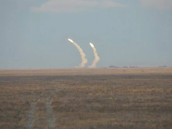 na-poligoni-u-khersonskiy-oblasti-startuvali-raketni-viprobuvannya
