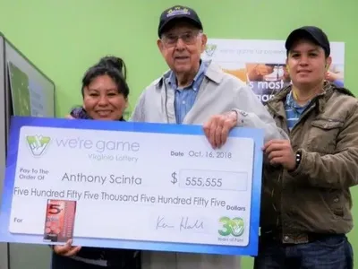 В Америке пенсионер выиграл полмиллиона долларов в лотерею