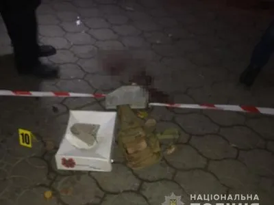 Стрельба произошла возле ломбарда в Бердянске, есть раненые