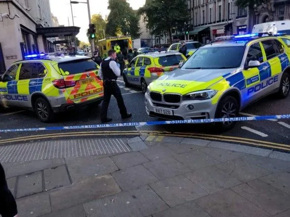 В Лондоне неизвестный с ножом напал на офис Sony