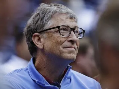 Билл Гейтс заявил, что введение налога на роботов позволит сохранить рабочие места