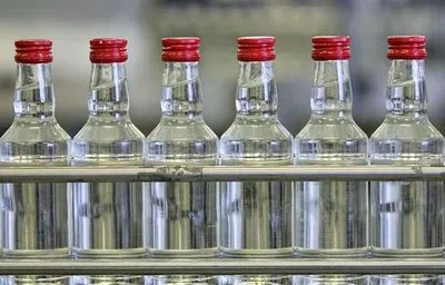 Более 95% контрафактного алкоголя попадает в Беларусь из России